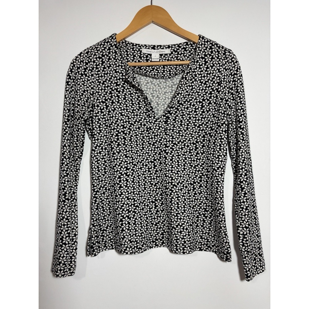 DIANE VON FURSTENBURG Reina Ditsy Floral‎ Top Size 2 Classic Whimsy